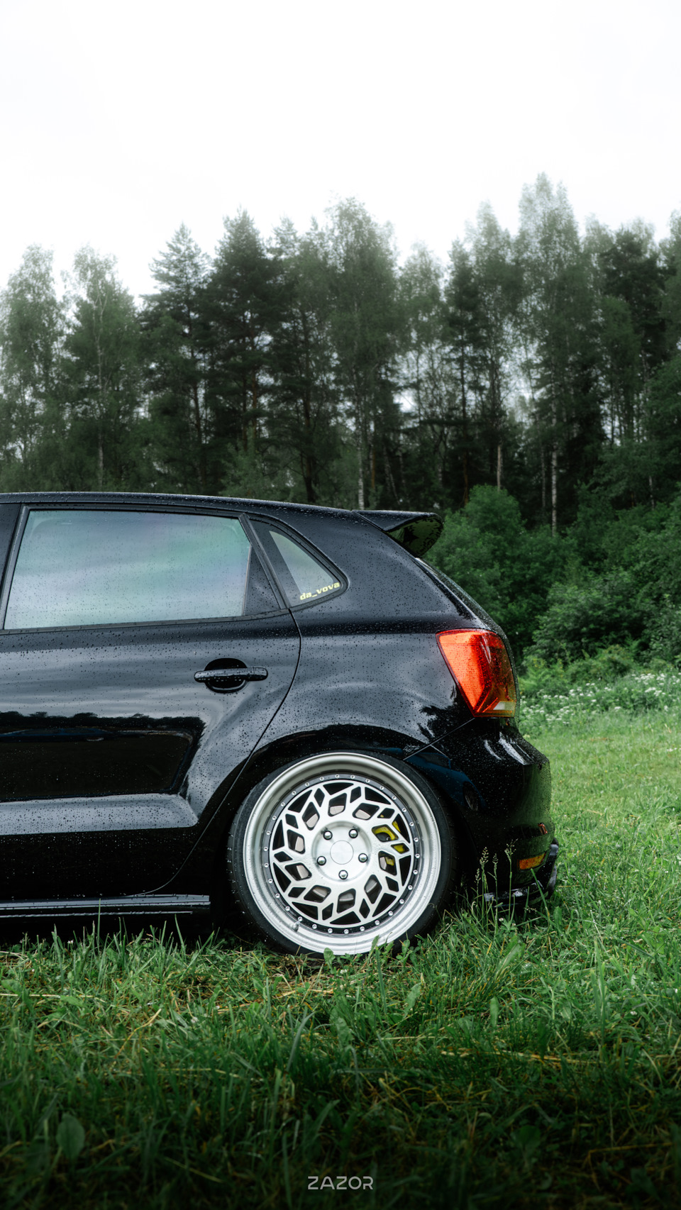 Photo from the logbook Volkswagen Polo Hatchback Mk5