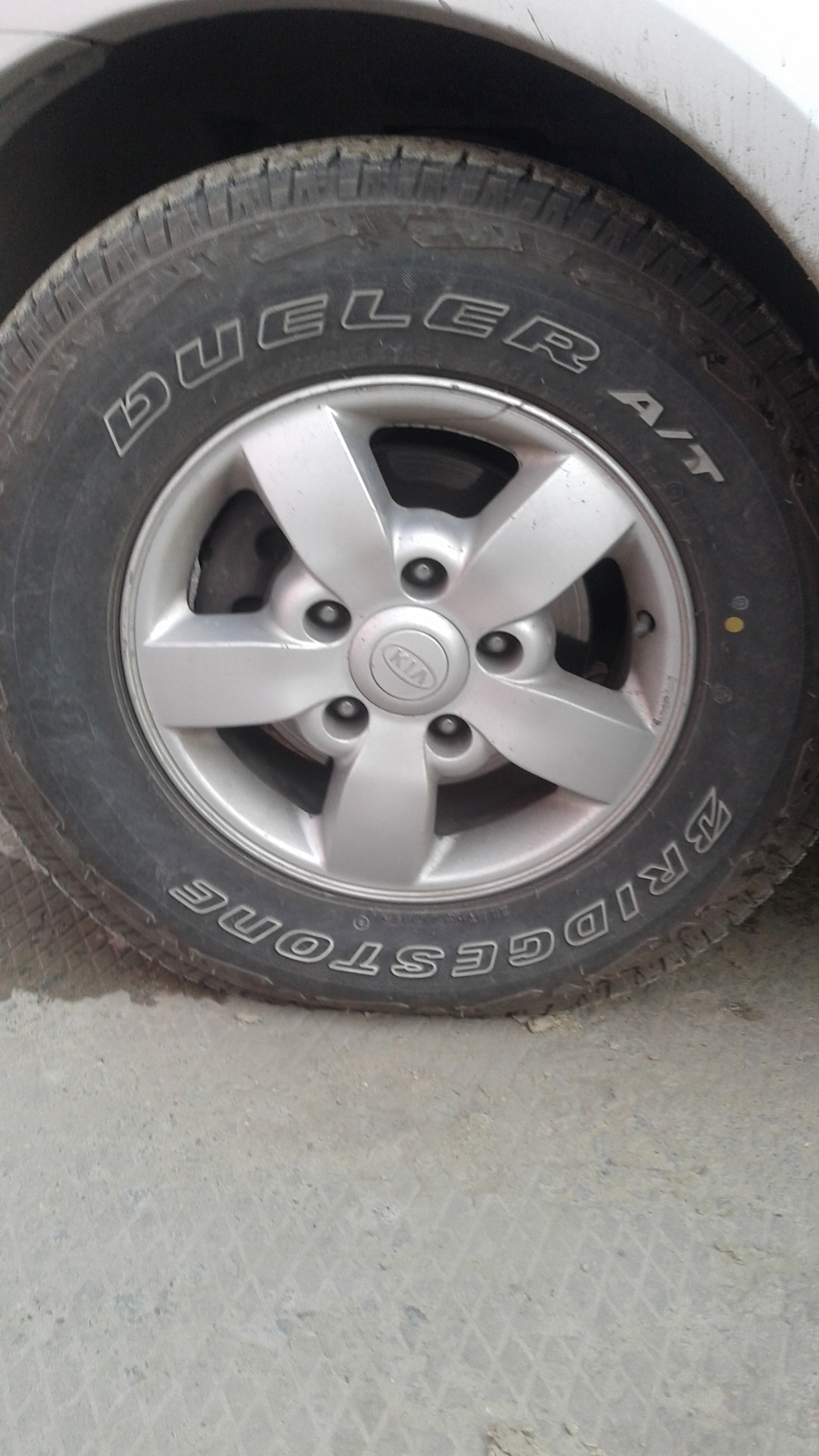Bridgestone dueler at 001. Шины dueler a t 001. Bridgestone dueler a/t 001. Шины dueler a t 001. 215/70 r16 bridgestone dueler a/t 001 100s.