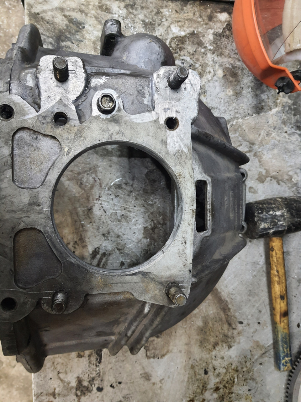 9. Установка 5ти ступенчатой кпп на уаз АДС с раздаткой под 1 рычаг ...