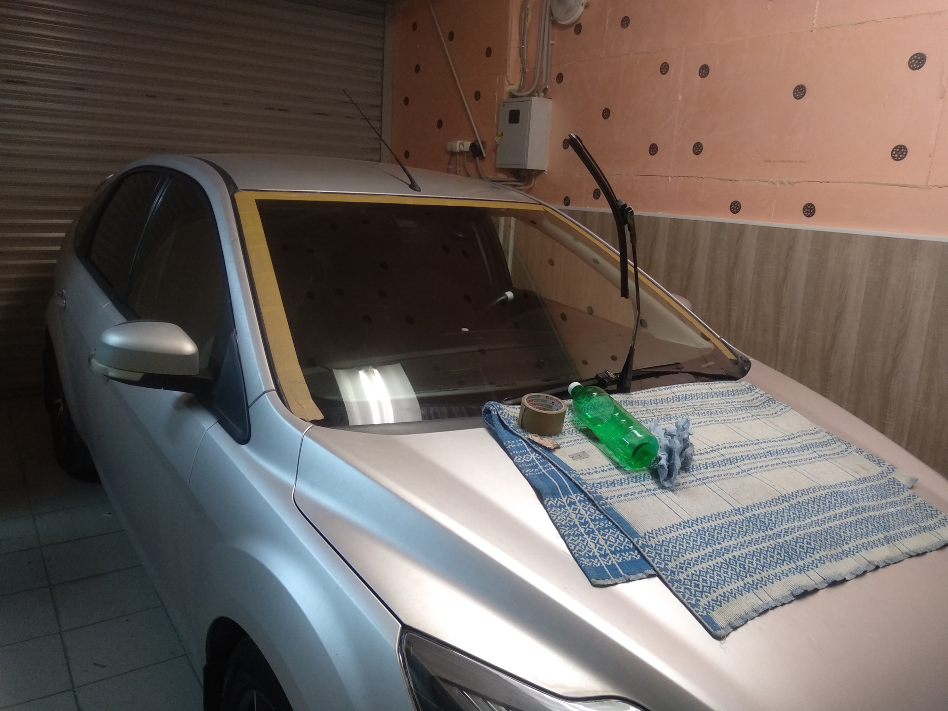 🔥𝟜𝟡. Лобовое стекло (ремонт молдинга) 🔥 — Ford Focus II Hatchback, 1,8 ...