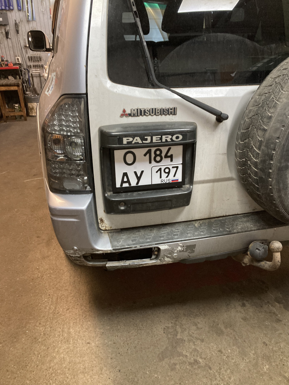 Квадратный номер — Mitsubishi Pajero (3G), 3,2 л, 2004 года | визит на  сервис | DRIVE2