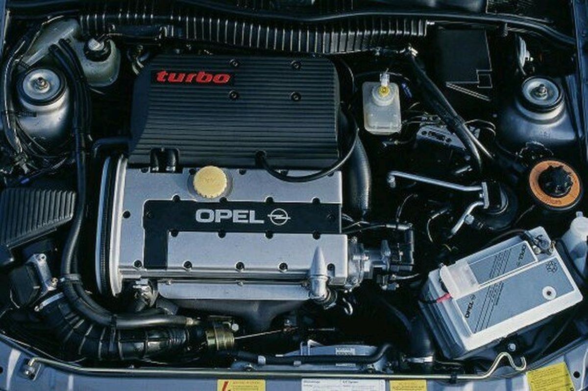 Двигатель опель вектра б 2.0. Опель калибра 2.0 турбо. Opel Motor 2.2 Turbo. Двигатель Opel Calibra c20let. Опель калибра c20let.