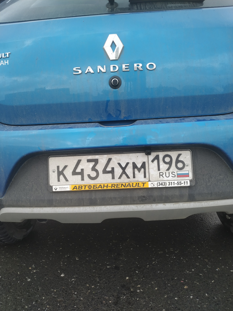 Камера заднего вида для автомобиля рено сандеро степвей 2