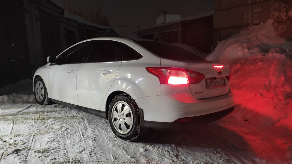 Регистратор в зеркало фф3 — DRIVE2