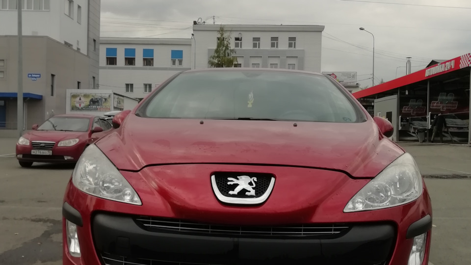 Дроссельная заслонка — Peugeot 308 (1G), 1,6 л, 2010 года | своими ...