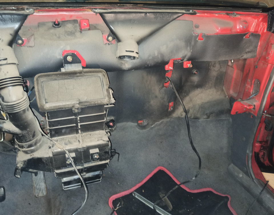 Сторона пассажира — KIA Pride (1G)