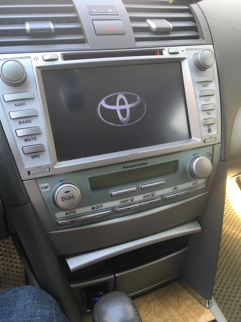 Автомагнитола — Toyota Camry (XV40), 2,4 л, 2007 года | автозвук | DRIVE2