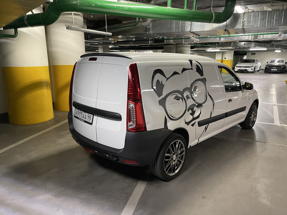 Фото в бортжурнале Lada Largus Фургон
