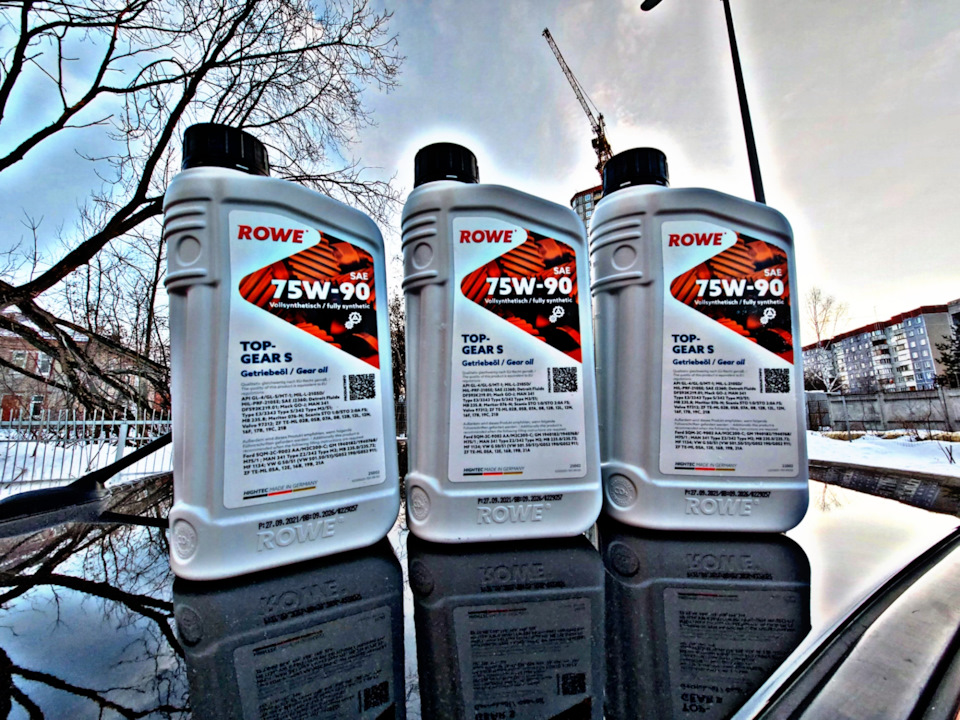 Фото в бортжурнале Lada Vesta (1G). Запчасти на фото: P2708, 820087