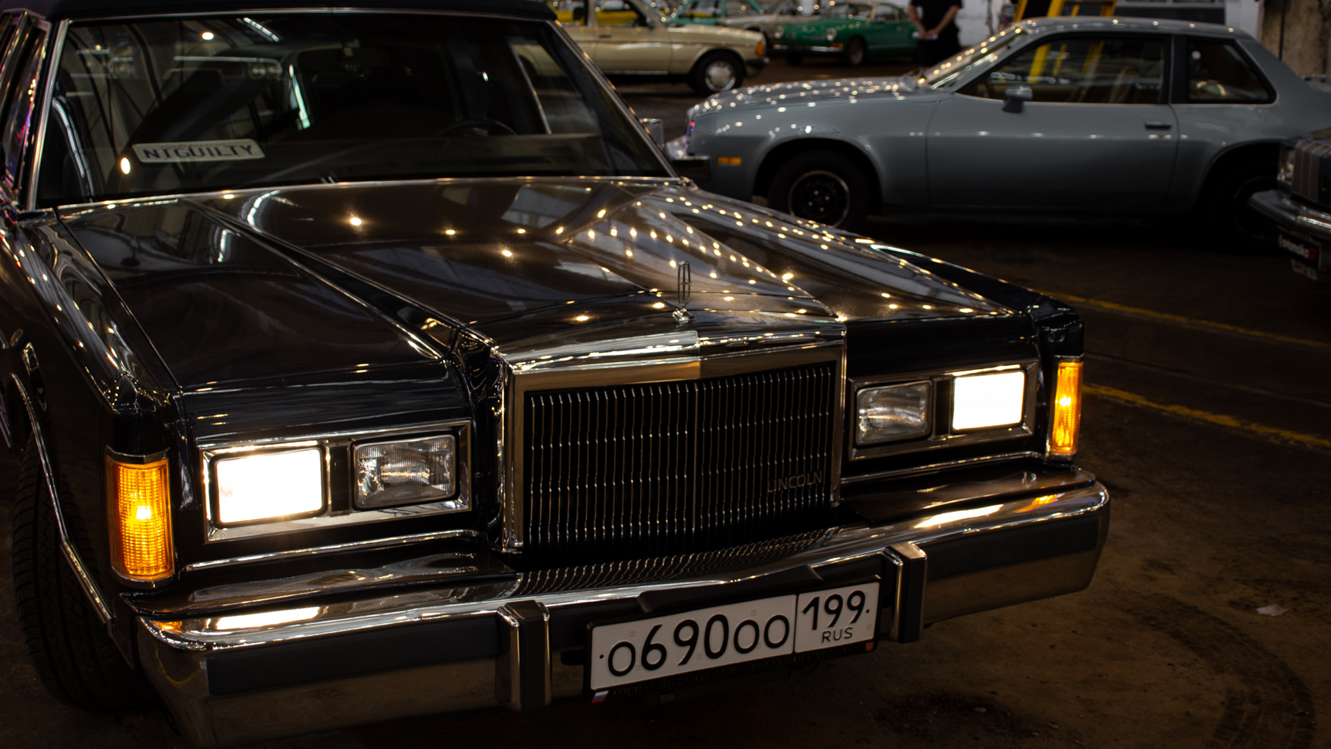 Lincoln Town Car I 5.0 бензиновый 1989 | (1989г.) на DRIVE2