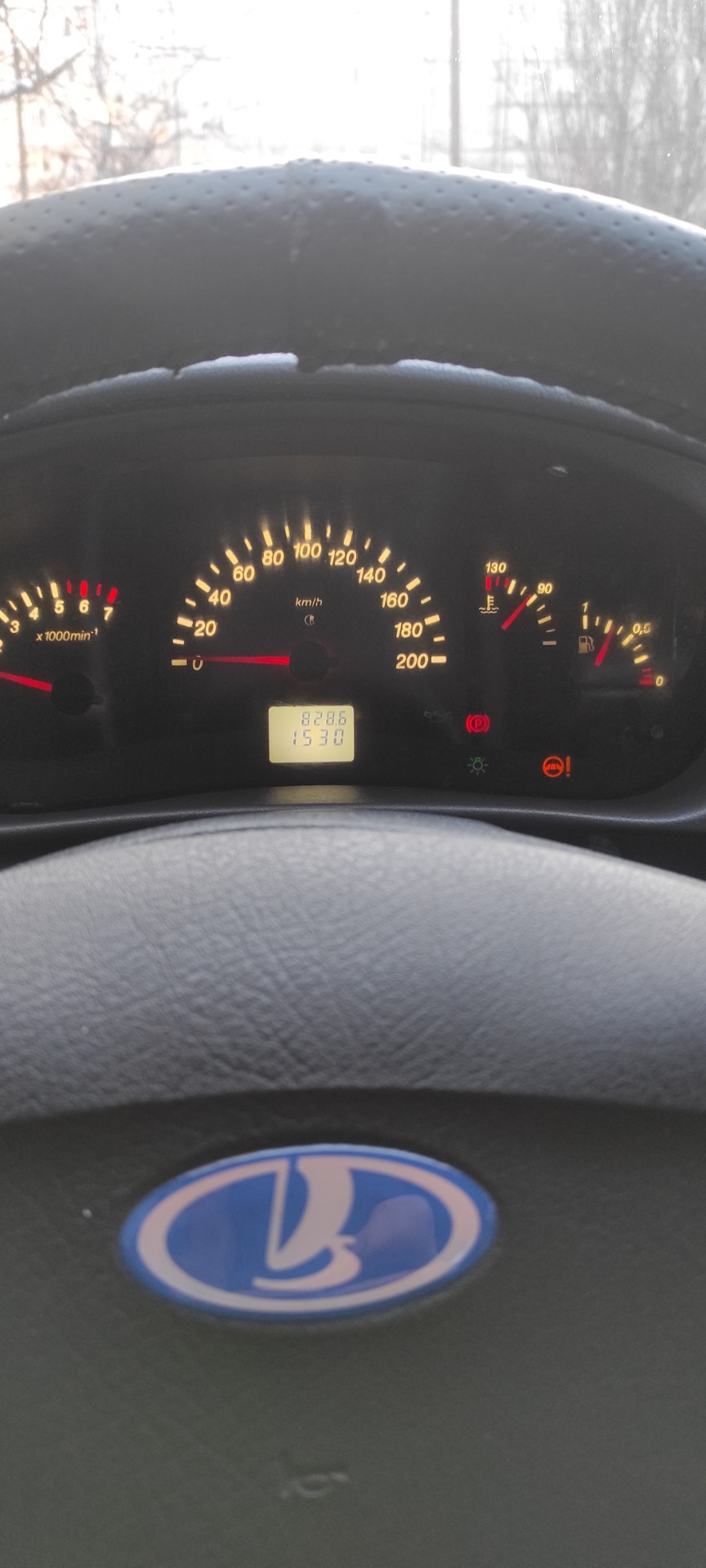 Индикация включенного обогрева руля — Lada 21124