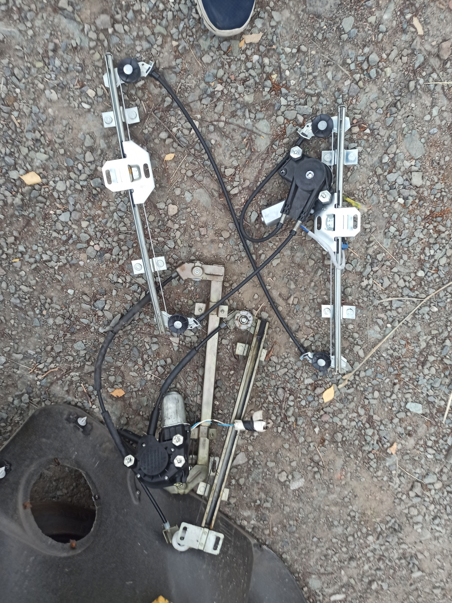Making angle grinder stand. Укладка троса стеклоподъемника калина. Блок управления стеклоподъемниками калина 2. Щетки стеклоподъемника калина 1. Калина стеклоподъемники ремонт.