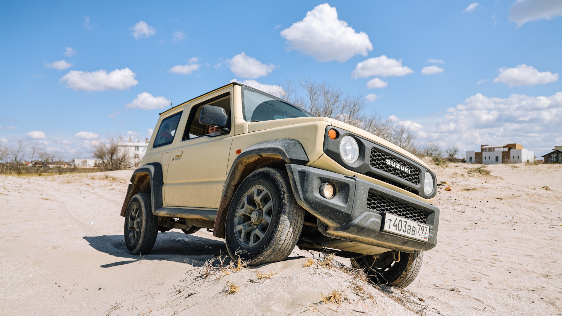 Suzuki Jimny (2018) 1.5 бензиновый 2020 | Белый песок на DRIVE2