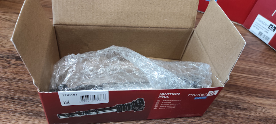 Фото в бортжурнале Lada 21124. Запчасти на фото: 77IC193