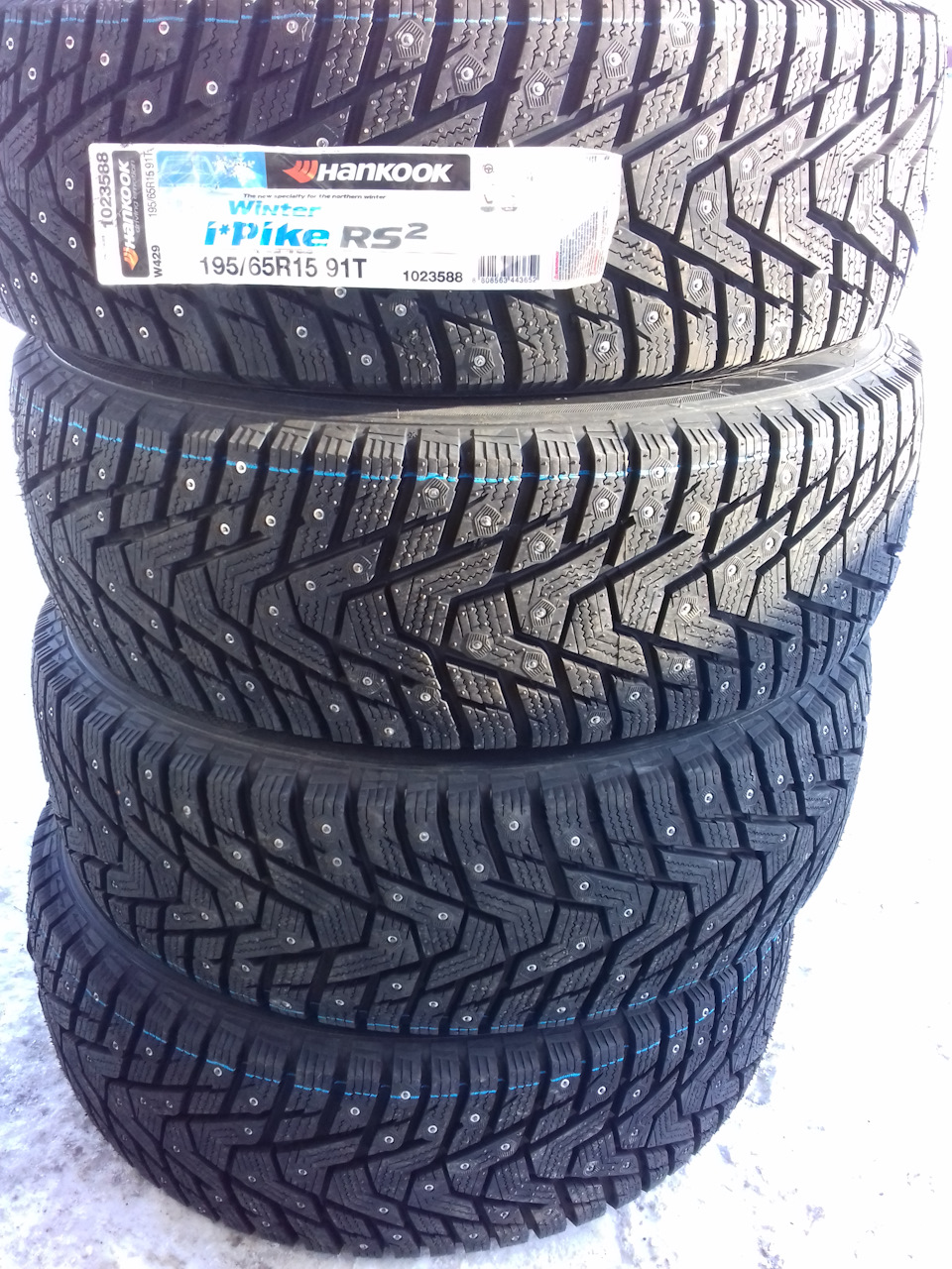 Hankook winter ipike w429