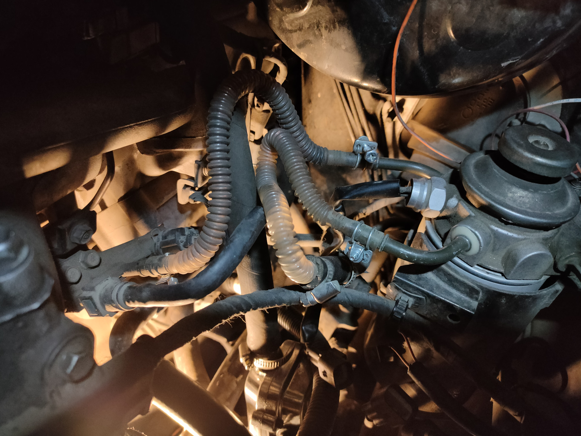 Ошибка 0087 и 1187, воздух в топливной системе или малое давление в ...