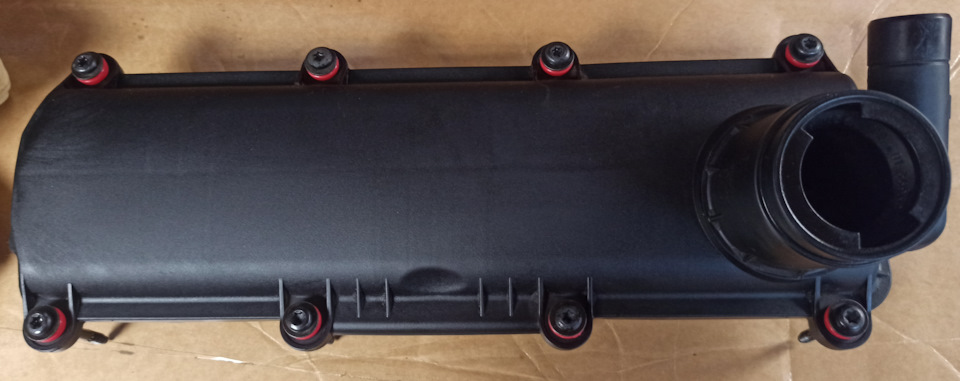 надел прокладку, зафиксировал болтами — Audi A3 Sportback (8PA)