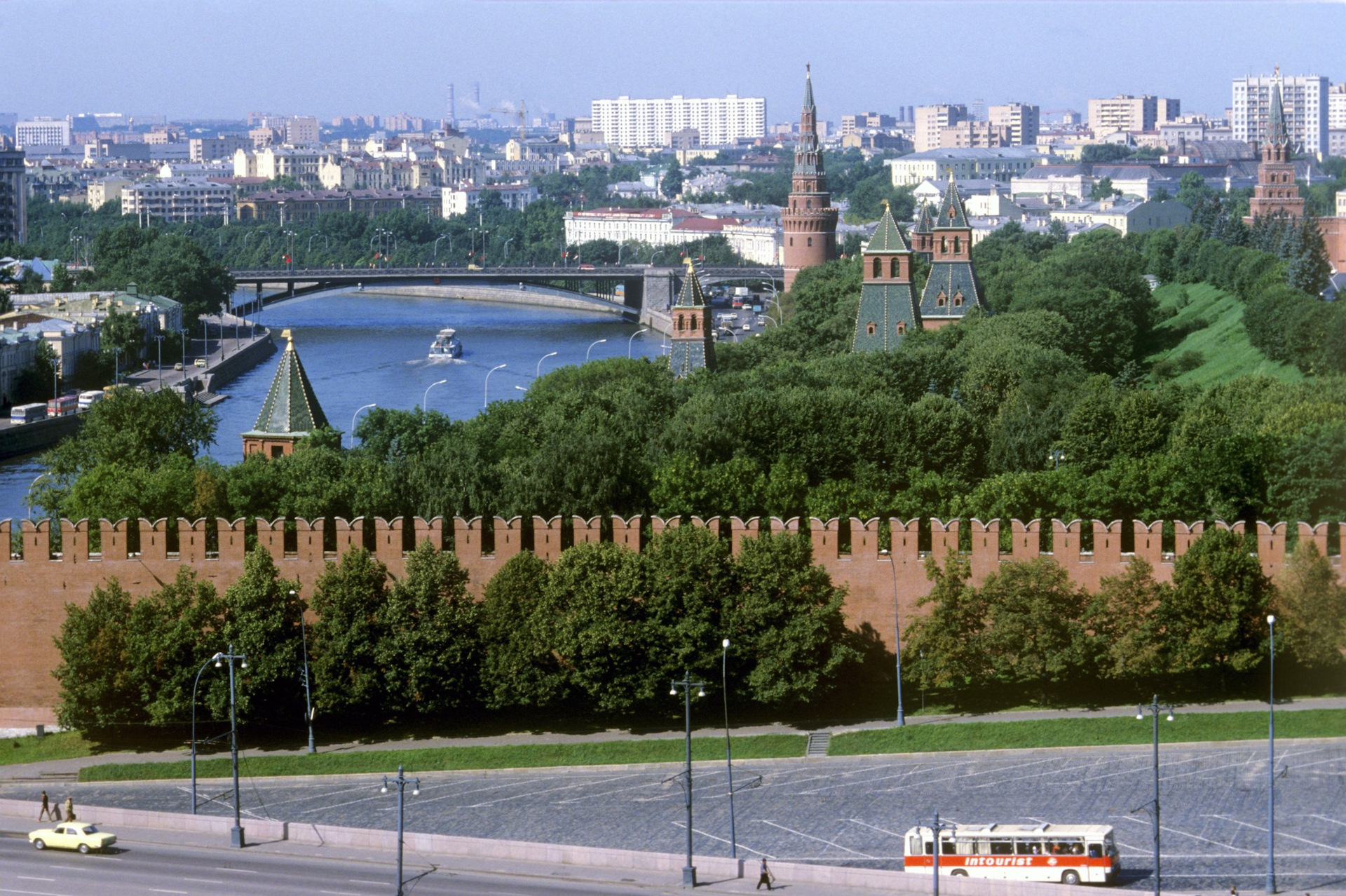 Голубая река Москва