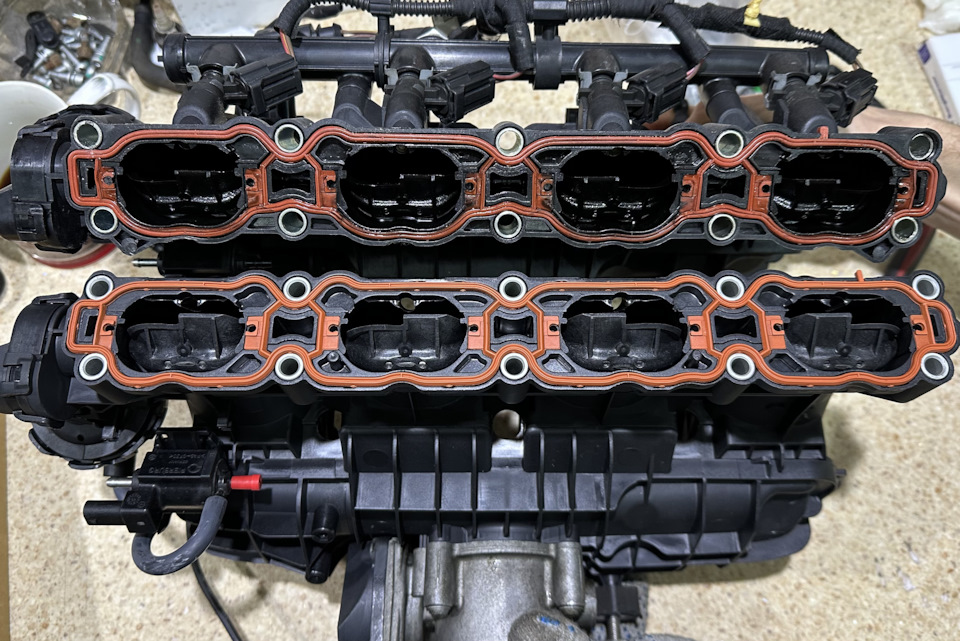 Подсос воздуха впускного коллектора — Audi A5 (1G), 1,8 л, 2012 года ...