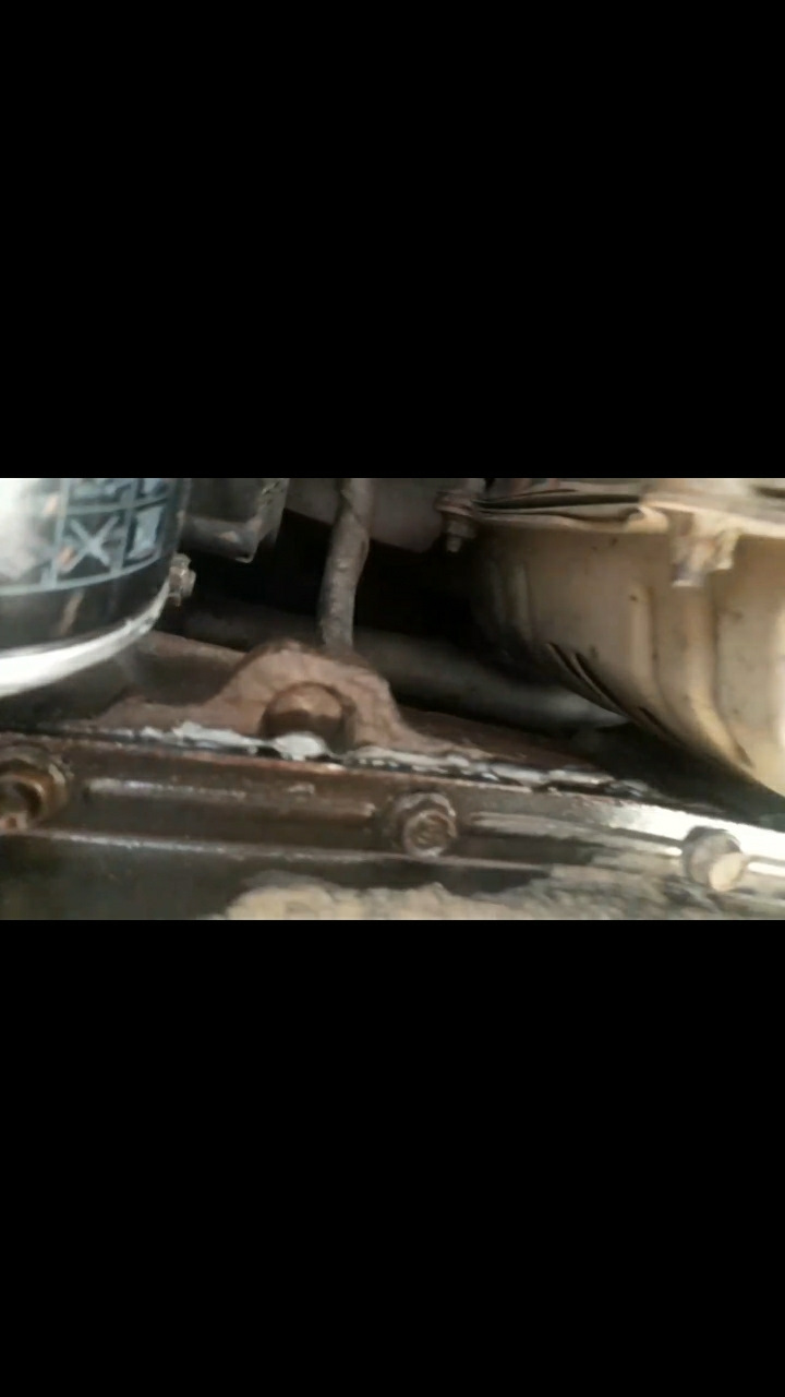 Замена сальника коренного ну и опять же поддон потёк. — KIA Rio (2G), 1 ...