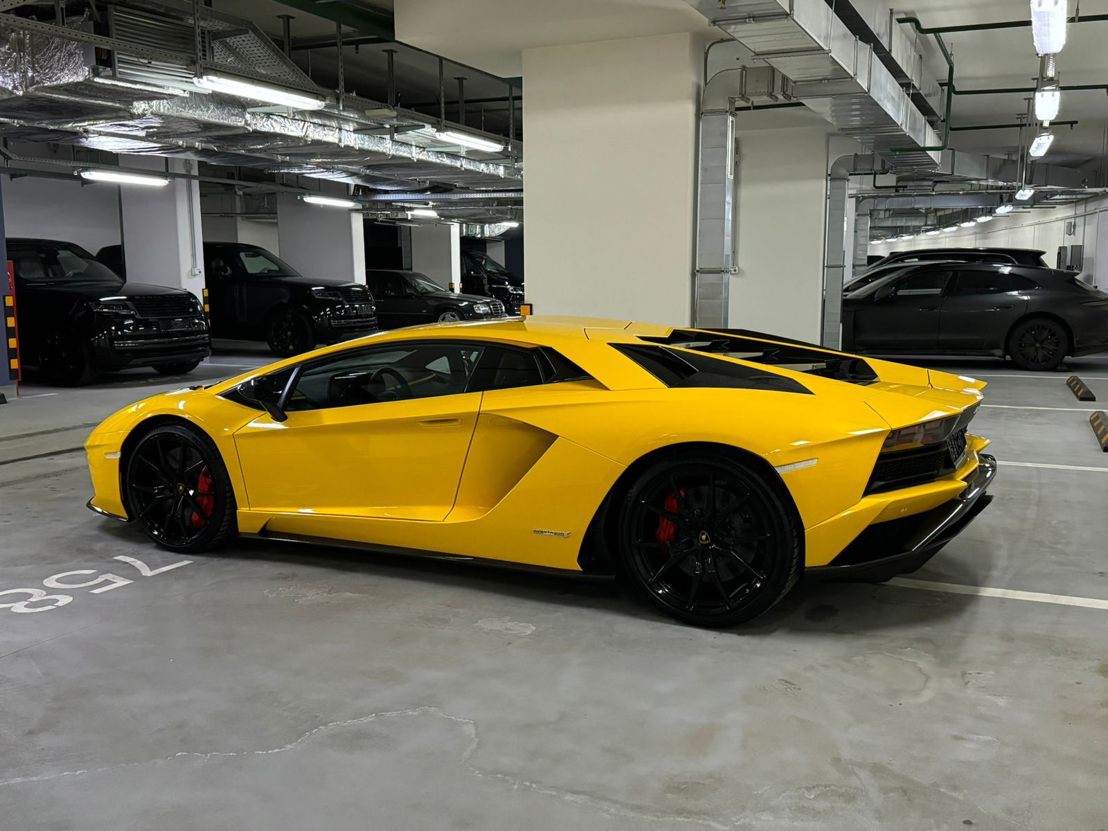 Lamborghini aventador s