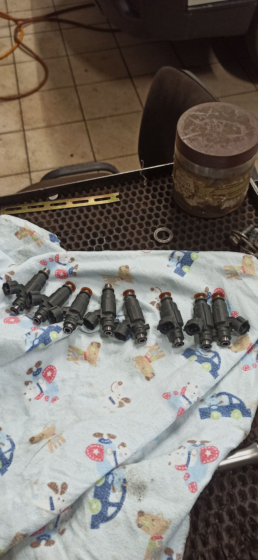 Фото в бортжурнале Audi A8 (D3)