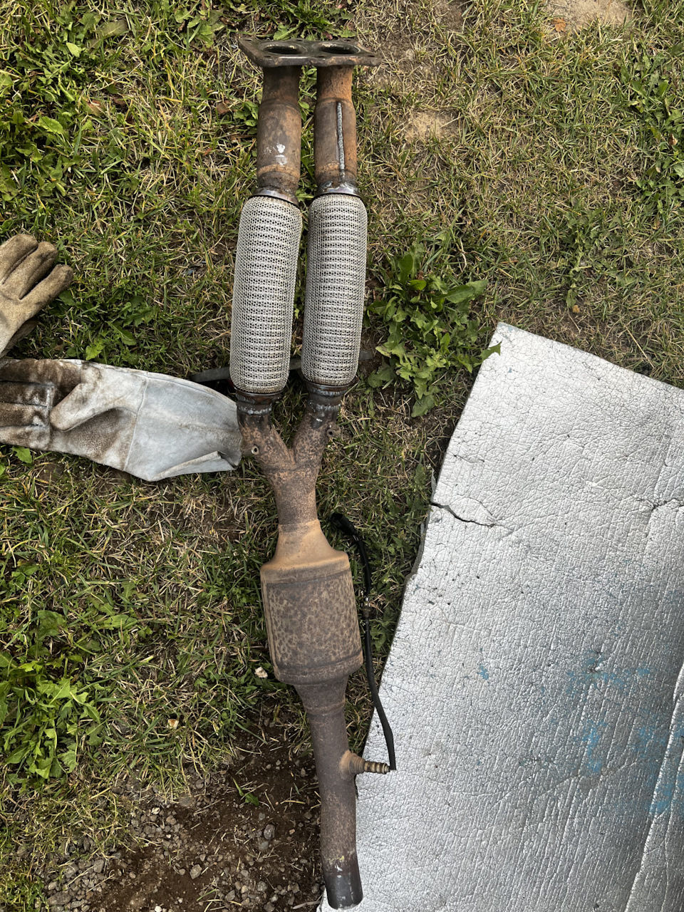 Гофра глушителя джетта 6 1,4. 6 bse. Гофра глушителя шкода фабия 1. Гофра глушителя skoda octavia tour 1. 6.