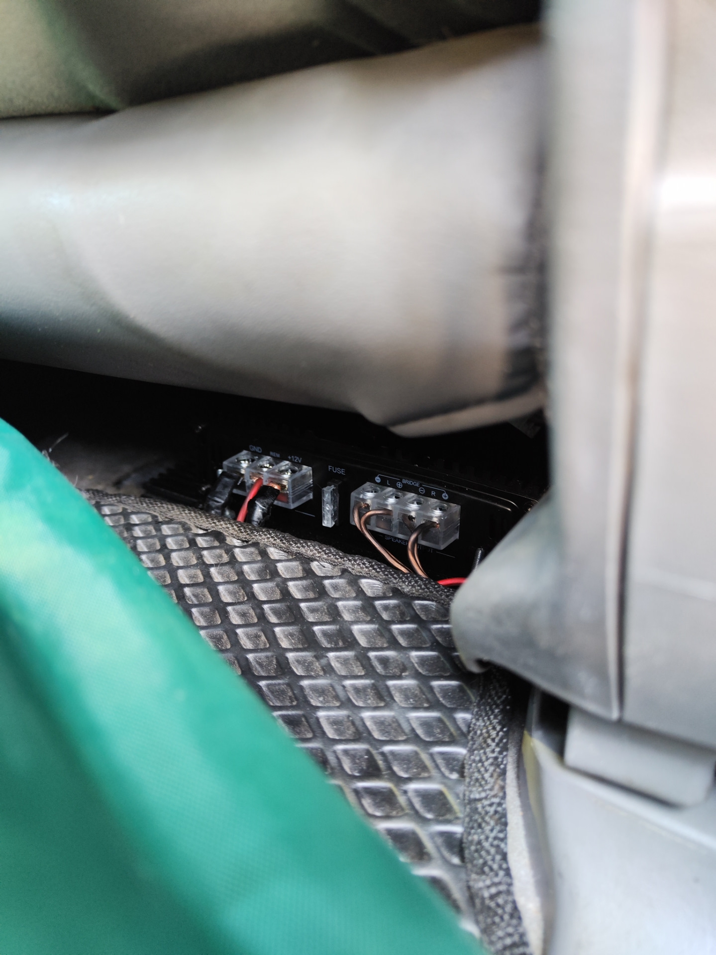 Замена твитеров AMP MASS TW95 + усилитель AMP MASS 2.60 — Toyota Land ...