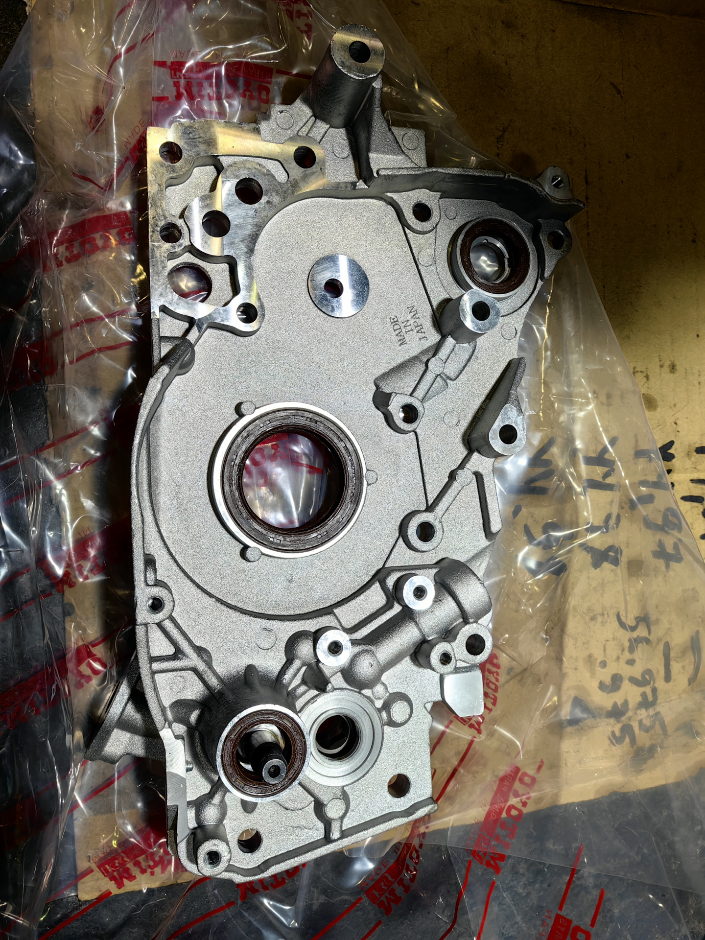 Удаление балансирных валов при сборке двигателя 4G64. — Mitsubishi ...