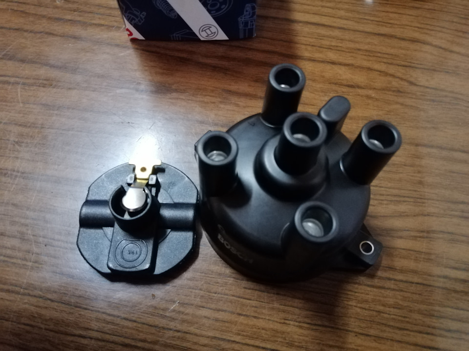 крышка трамблера acura tl. крышка трамблера bmw e34. крышка трамблера киа дельта. крышка трамблера бегунок. крышка трамблера ауди 80 б4.