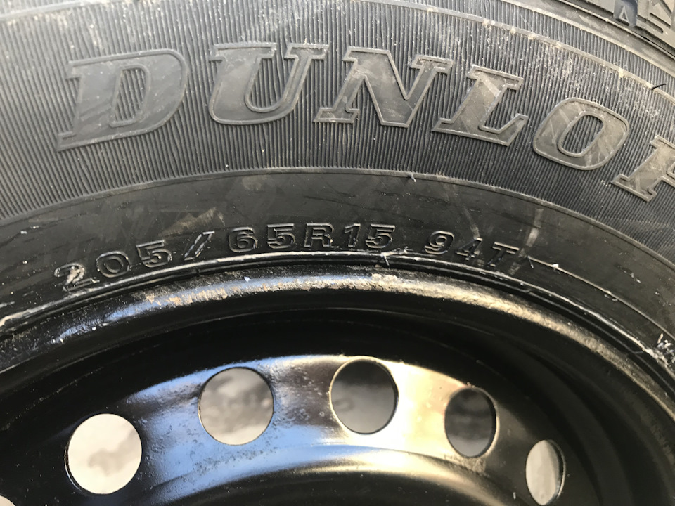 И сного пар из под капота — Lada Калина универсал, 1,6 л, 2012 года ...