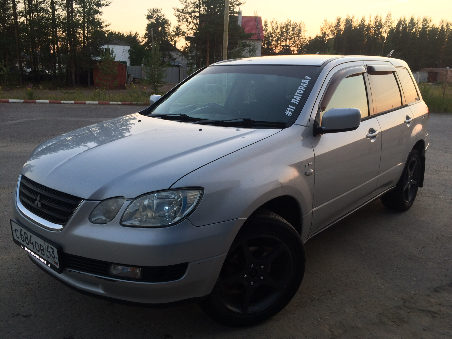 Mitsubishi airtrek 2.4. Митсубиси Аиртрек 2001 2.4. Митсубиси Аиртрек 2006. Airtrek 2.