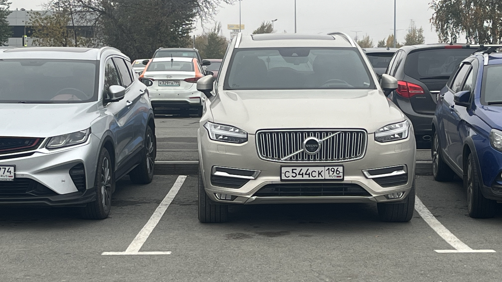 Volvo Xc90 (2g) 2.0 дизельный 2019 