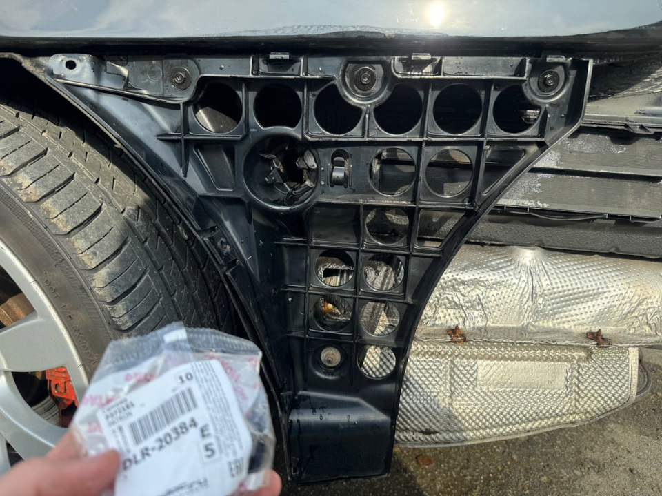 Фото в бортжурнале BMW 5 series (E60)