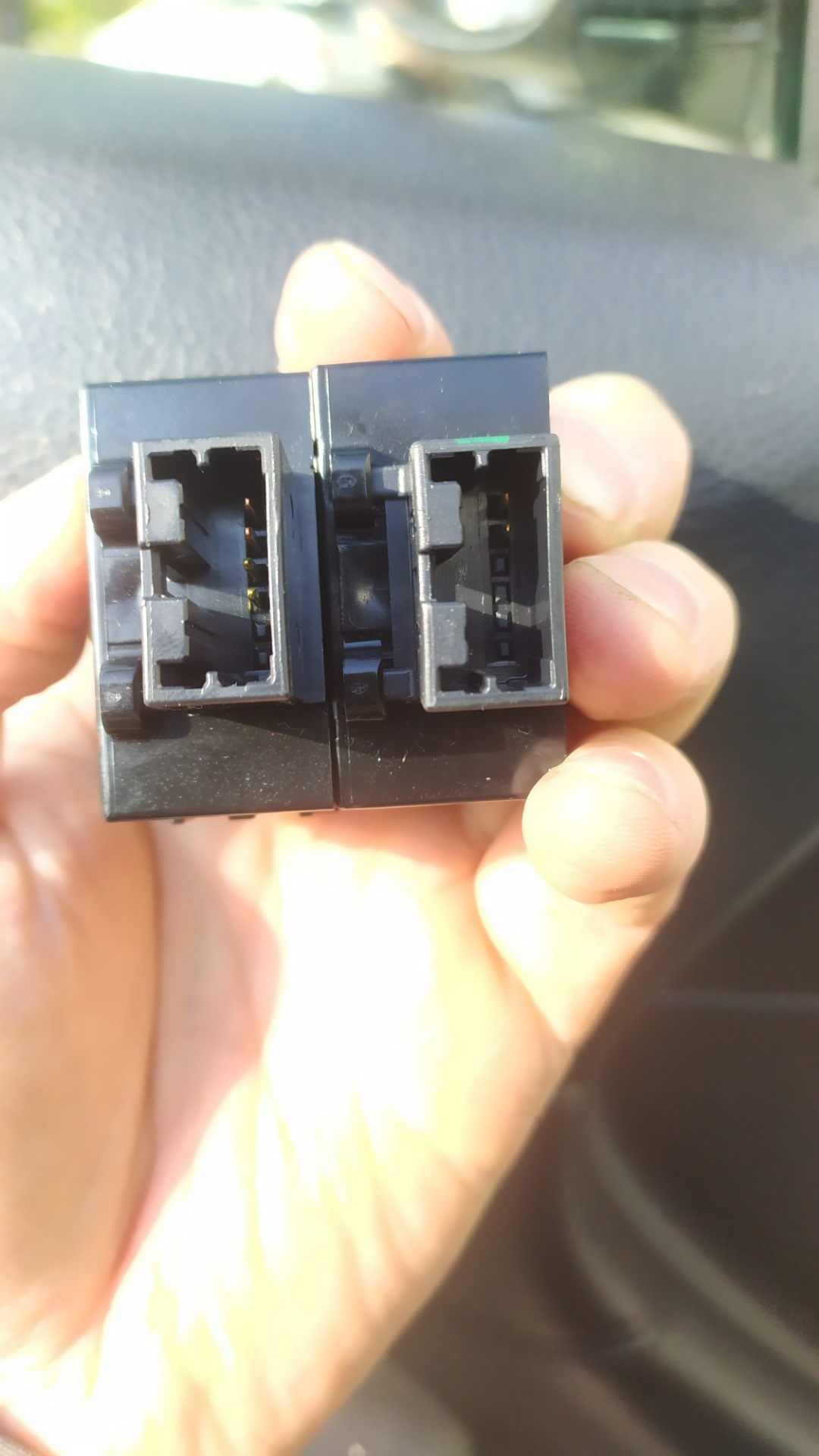 Кнопка бензобака с подсветкой — Nissan Teana (J32), 2,5 л, 2011 года ...