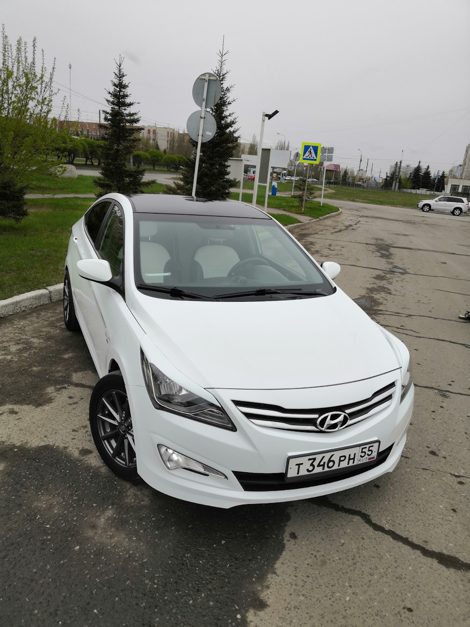 Крышу в чёрный Глянец — Hyundai Solaris, 1,6 л, 2016 года | тюнинг | DRIVE2