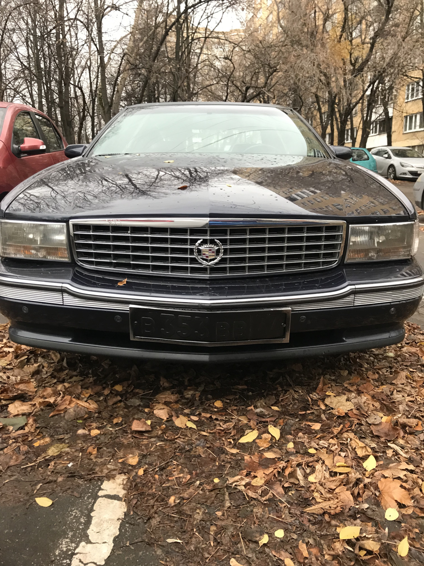 Вандалы в городе. Дубликаты номеров, мойка автомобиля от краски — Cadillac  DeVille (7G), 4,6 л, 1994 года | мойка | DRIVE2