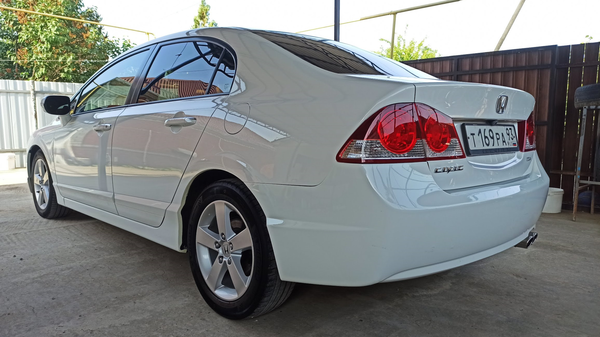 Honda Civic 4D (8G) 1.8 бензиновый 2008 | на DRIVE2