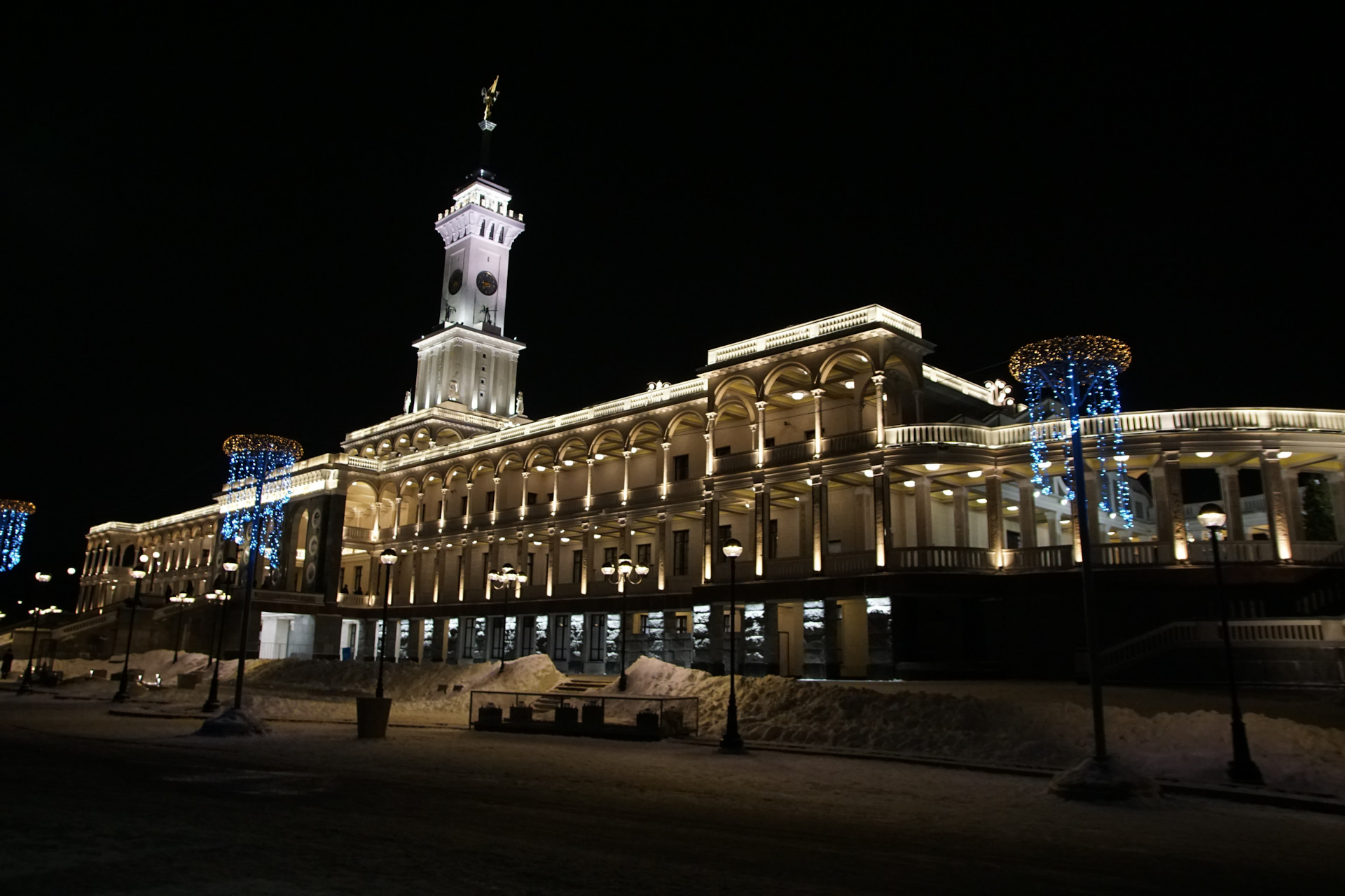 речной вокзал зимой