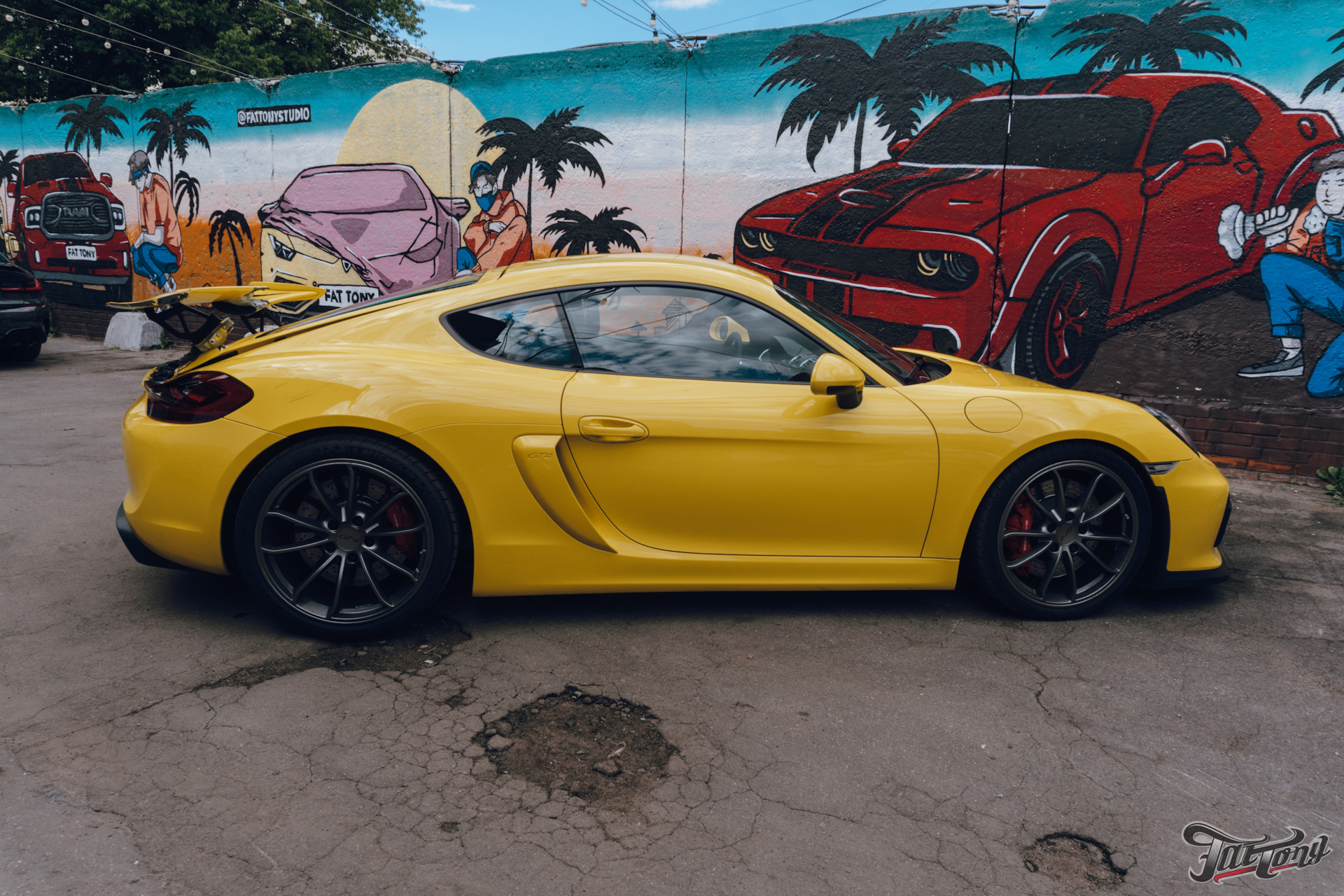 Машина Яны Рудковской Porsche Cayman