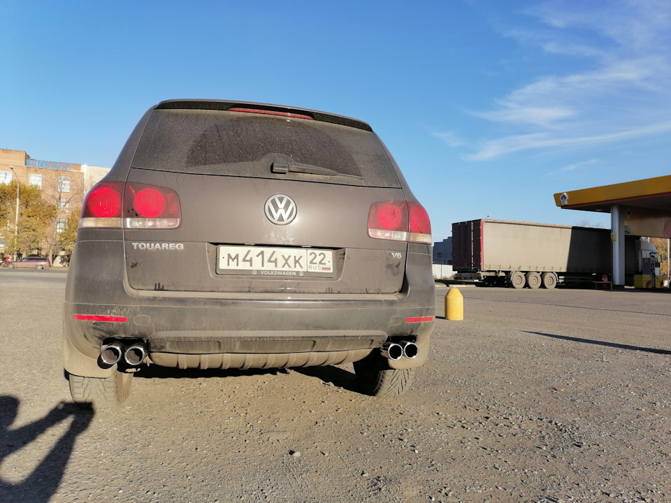 Установка двойного выхлопа — Volkswagen Touareg (1G), 3,6 л, 2008 года ...