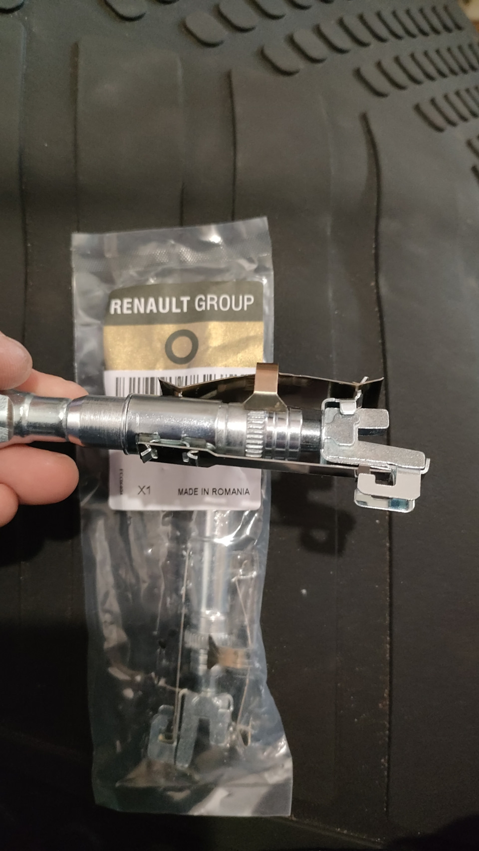 Фото в бортжурнале Lada Vesta SW (1G)