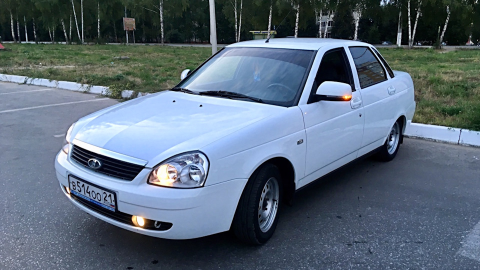 Lada Priora седан 2012