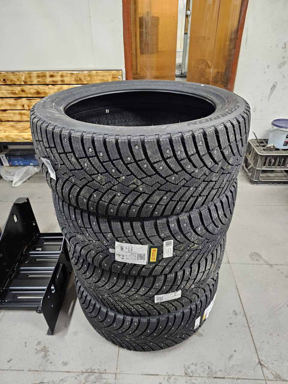 Резина Pirelli ice zero 2 — Zeekr X, 2023 года | шины | DRIVE2