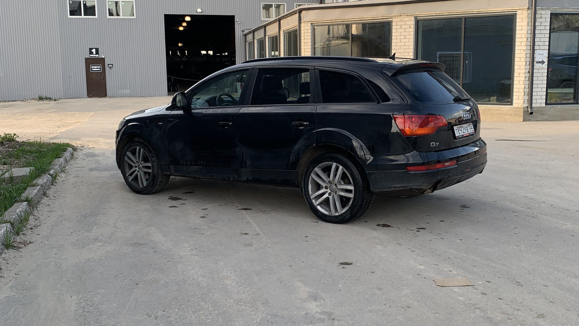 Audi Q7 (1G) 4.2 бензиновый 2007 | Аппа на DRIVE2