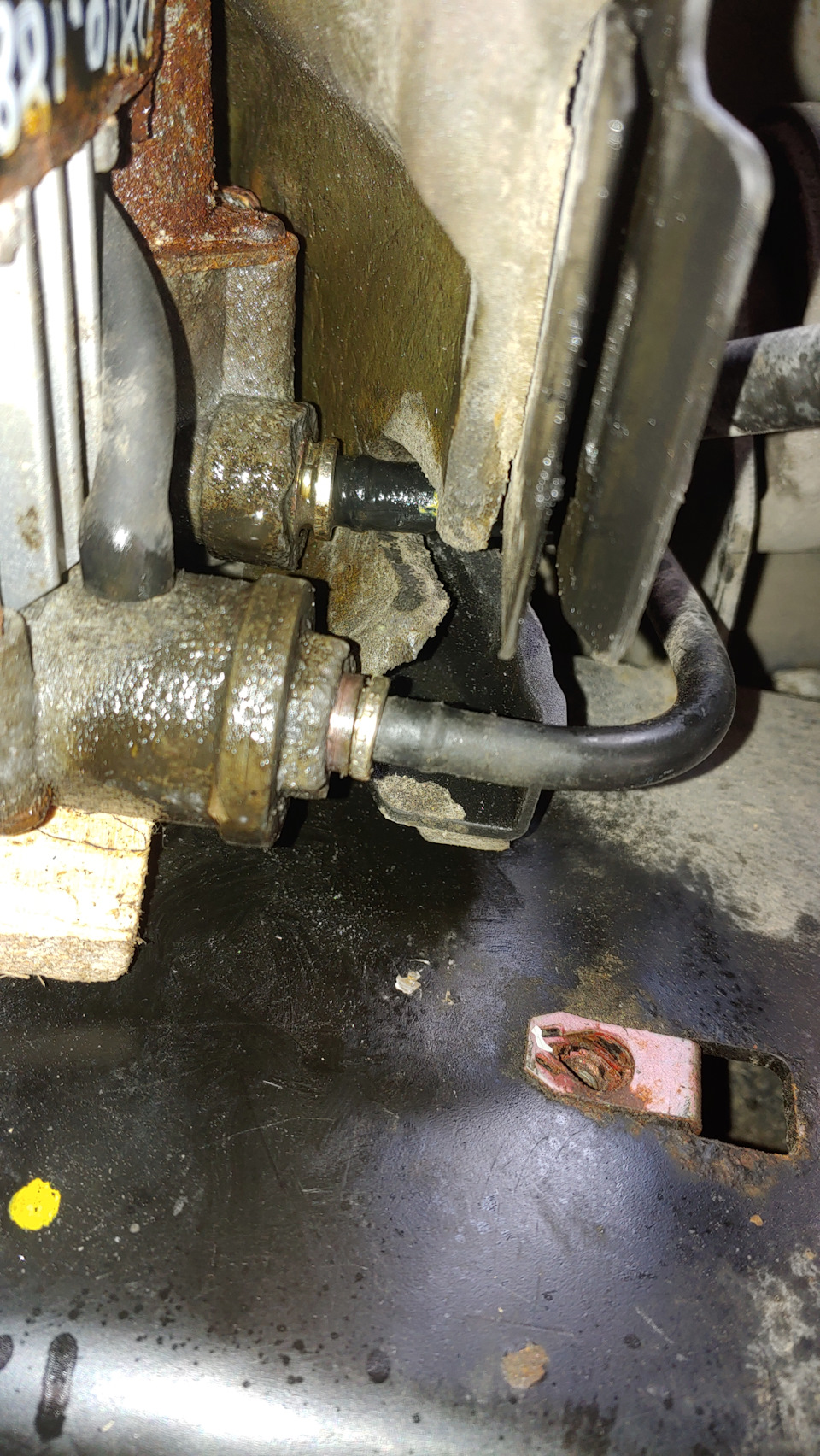 Опять про компрессор пневмоподвески HITACHI — Land Rover Range Rover ...