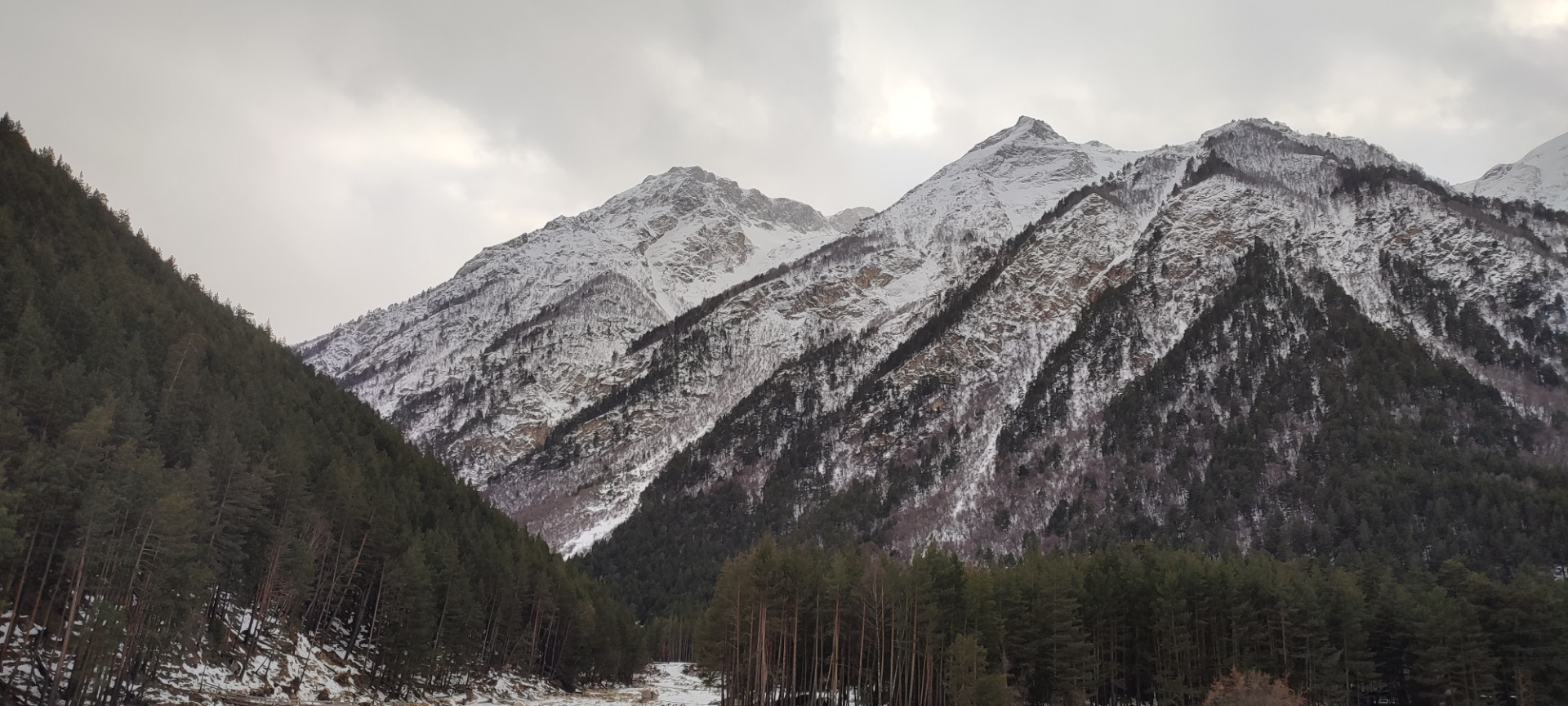 Камень Эльбрус