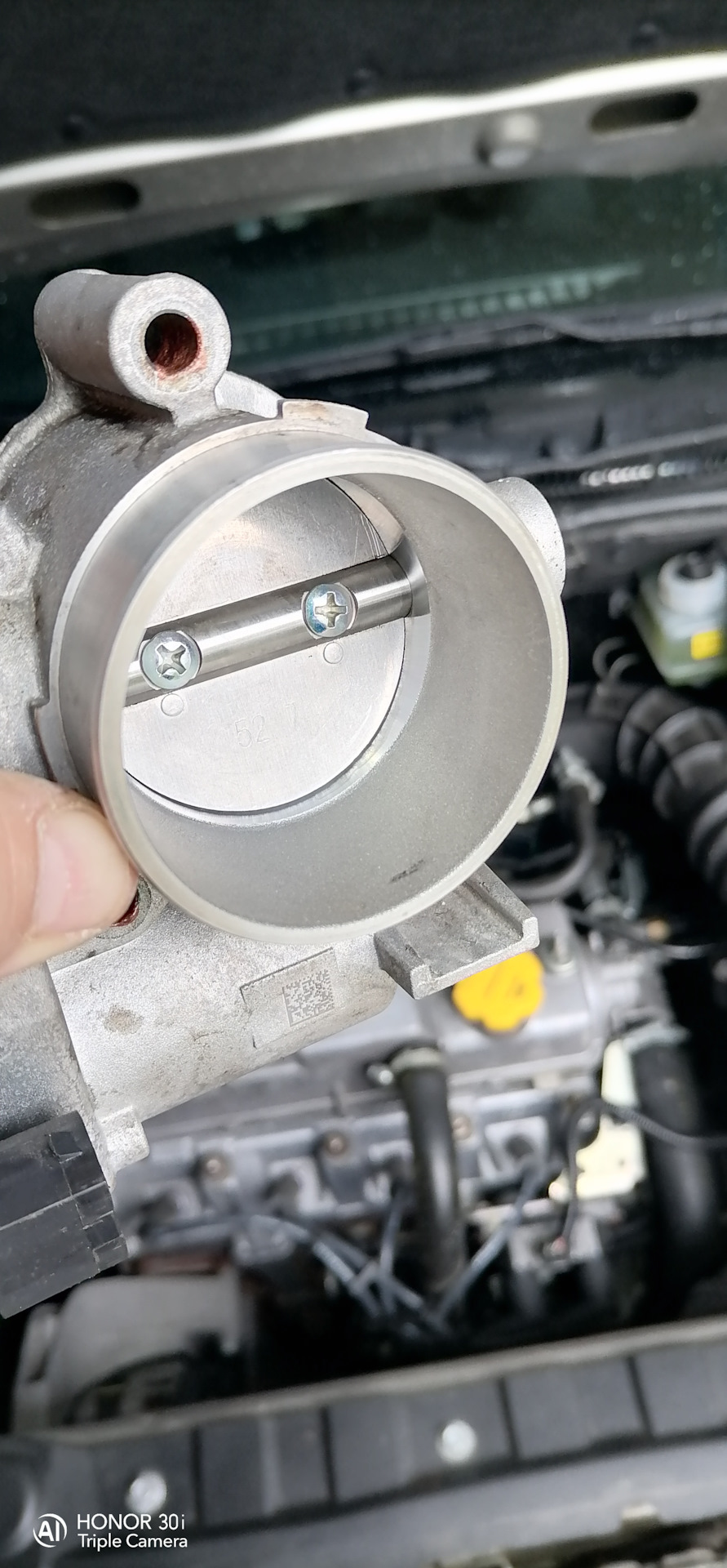 Очистка дроссельной заслонки — Lada Гранта Лифтбек (2G), 1,6 л, 2019 ...