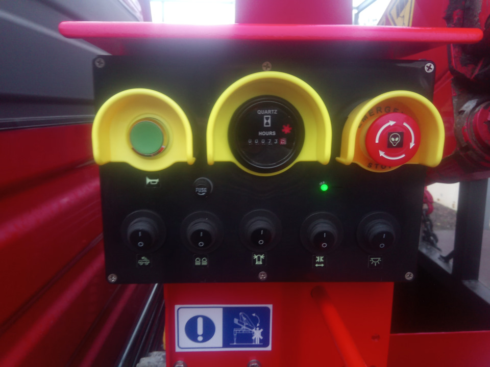 Переделка пультов управления КМУ. — Iveco Daily (5G), 3 л, 2012 года ...