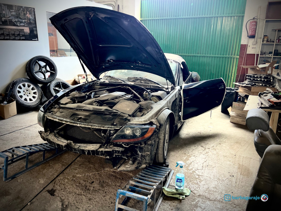 Photo from the logbook BMW Z4 (E85)